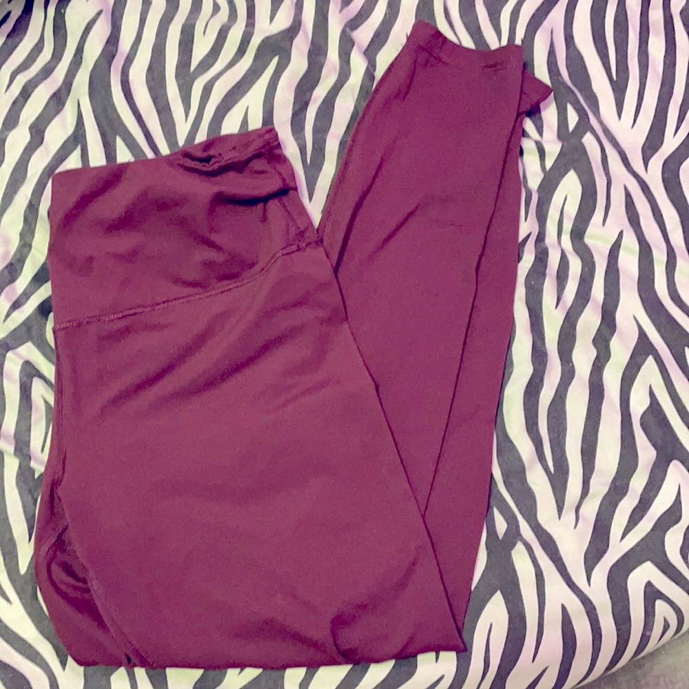 Maroon leggings large yogaluscious